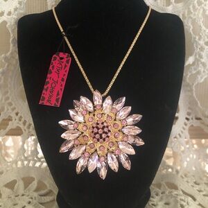 NWT Betsey Johnson Gold-Tone Necklace/Brooch with Pink Crystal Flower Pendant